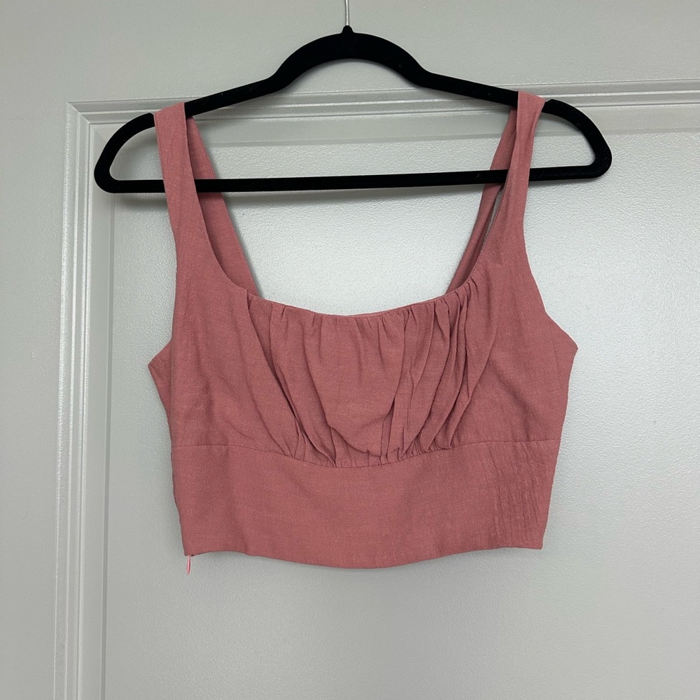 Chic Mauve Sleeveless Crop Top